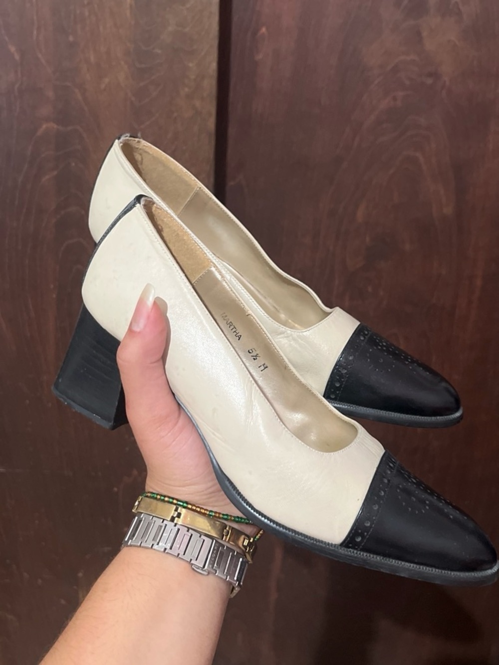 Vintage Reretti Brand Two-Tone Cream and Black Block Heel Pumps